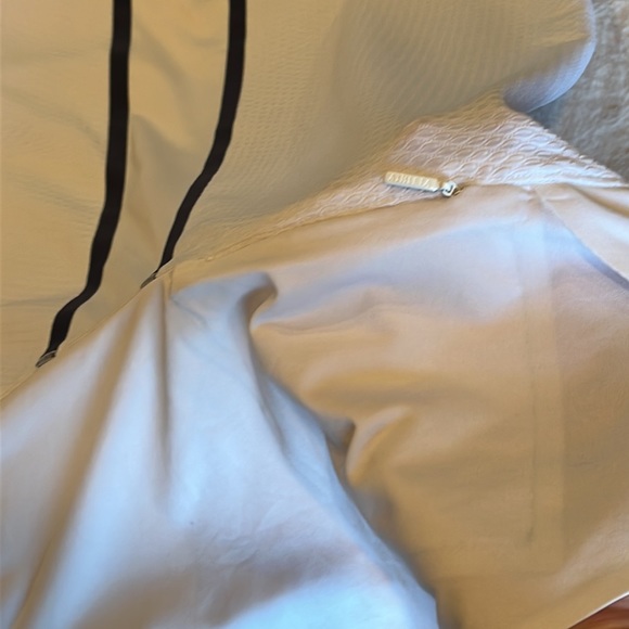 Bundle of (3) Size Small Workout clothes Athleta, Champion, and Spalding - Picture 9 of 12